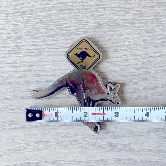 Australia 🇦🇺 kangaroo fridge magnet - Picture 2 of 3